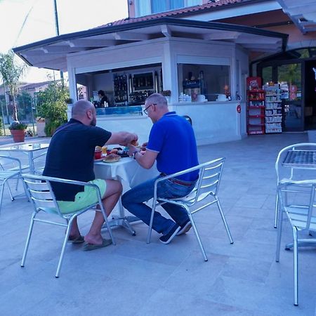 Kavani Pizzo (Calabria) Exterior foto